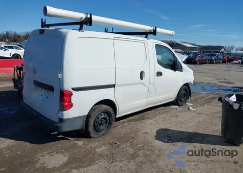 2015 Nissan Nv200 S z USA, uszkodzony, nr VIN 3N6CM0KN0FK731567